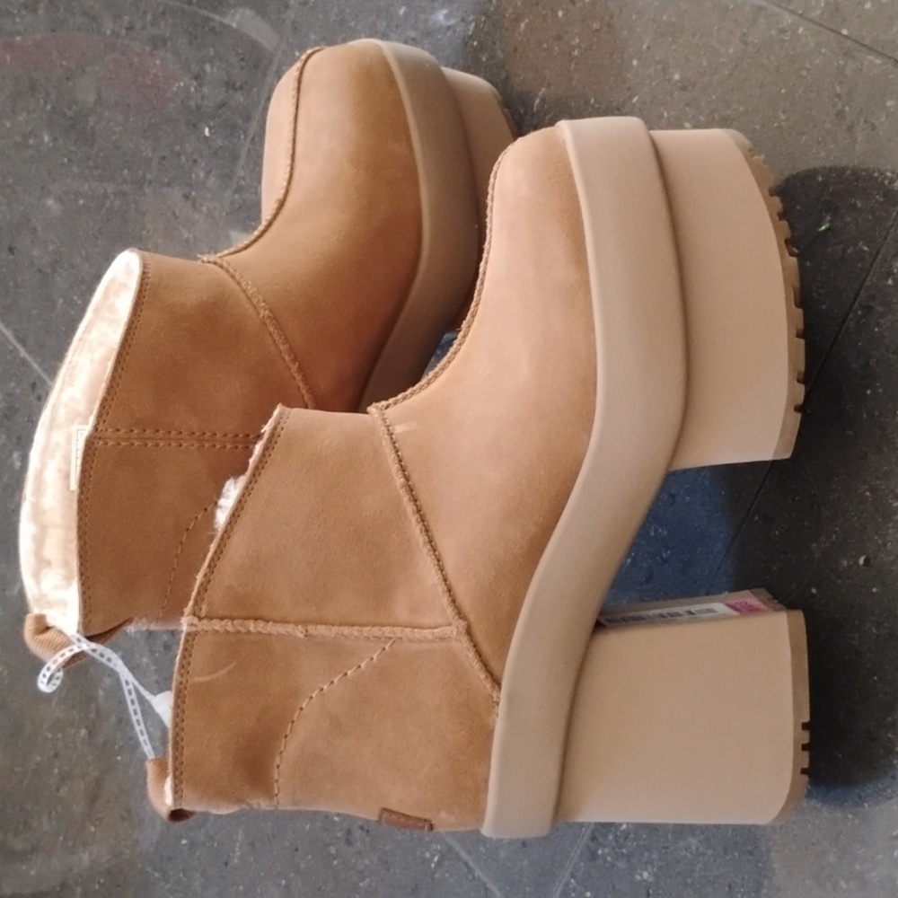 🛑SALE🛑New UGG PLATFORM BOOTS - Picture 2 of 4